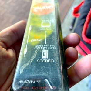 Sony audio cord from
Stereo